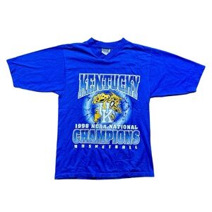 Vintage 1998 Kentucky Wildcats NCAA Champions Tee Tshirt Blue Mens Size Medium